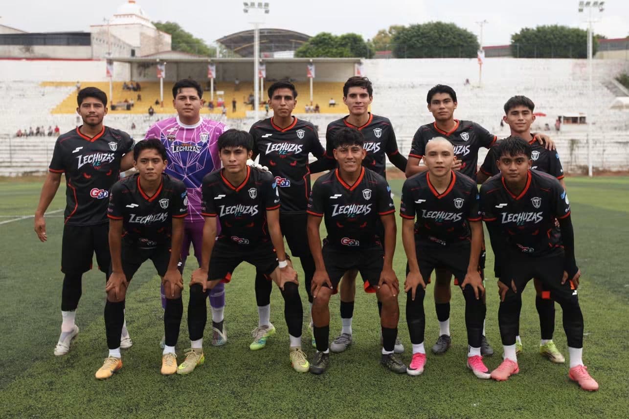 La primer 📸 de la temporada de nuestro once inicial ⚔️